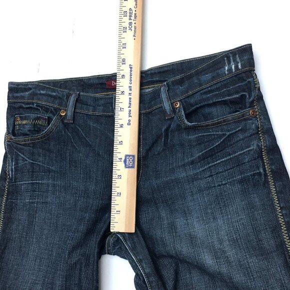 David Kahn Women's Jeans Flare Leg Distressed Low Rise Size 28 Length 35" - Picture 6 of 10